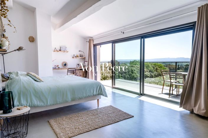 Image No.29-6 Bed House for sale