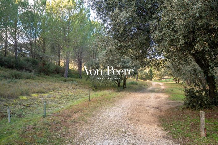 Image No.17-7 Bed House for sale