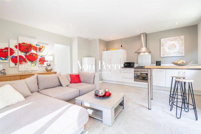 Image No.14-5 Bed House for sale