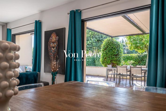 Image No.4-5 Bed House for sale