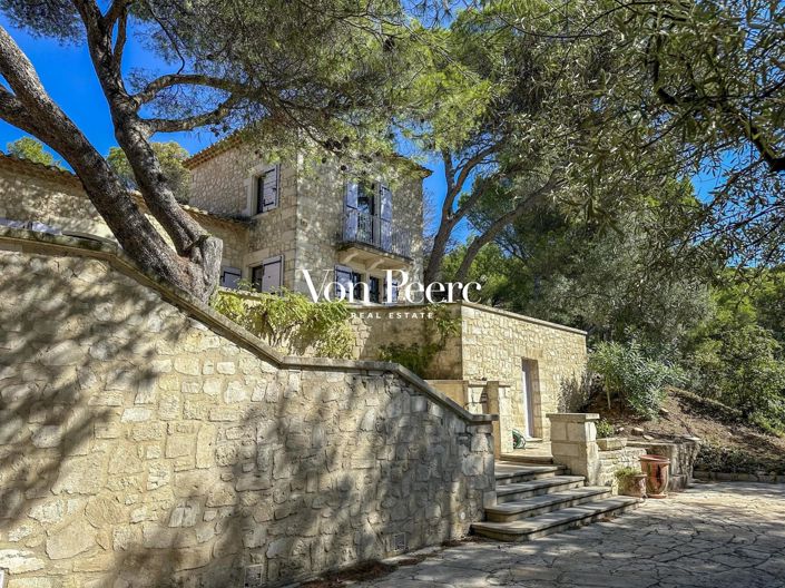 Image No.1-Maison de 5 chambres à vendre à Beaucaire