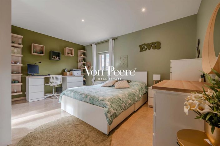 Image No.15-4 Bed House for sale