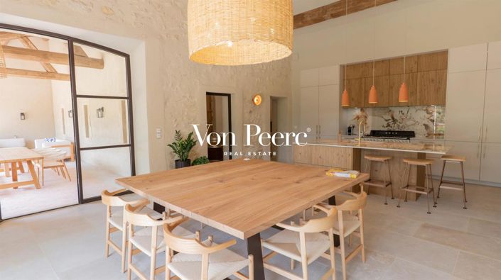 Image No.7-5 Bed House for sale