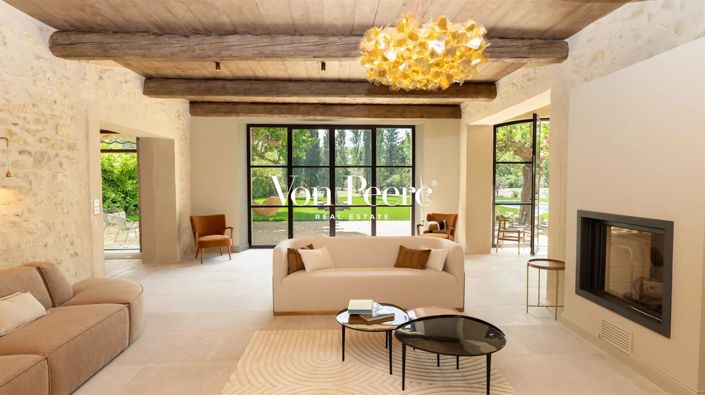 Image No.8-5 Bed House for sale