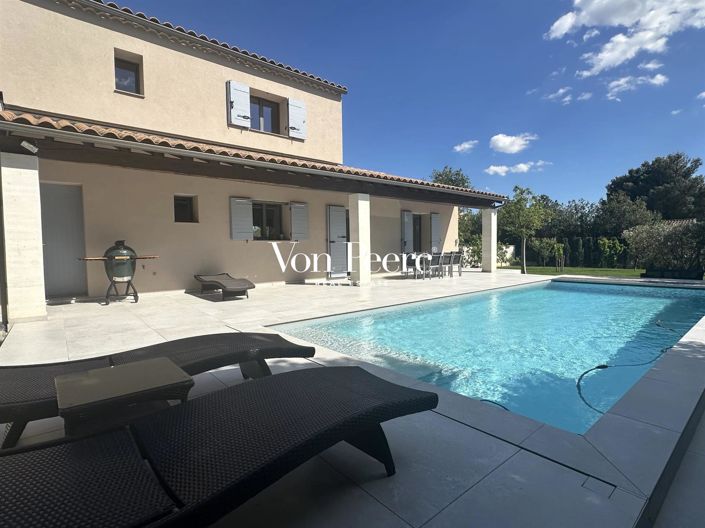 Image No.12-4 Bed House for sale