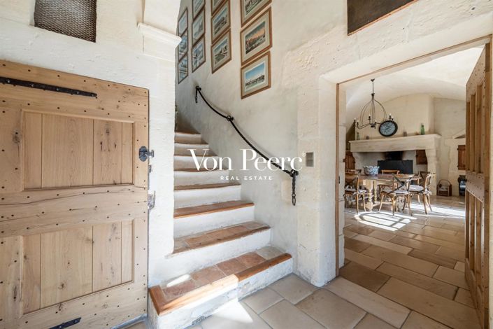 Image No.18-4 Bed House for sale