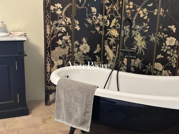 Image No.13-4 Bed House for sale