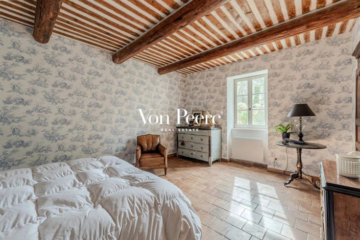 Image No.14-4 Bed House for sale