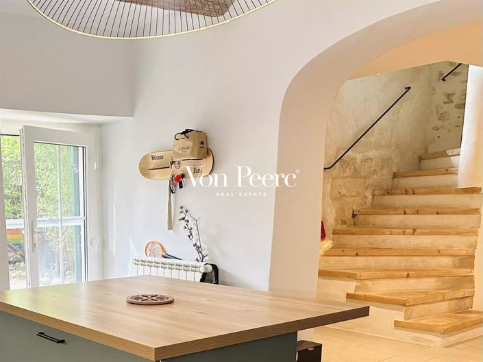 Image No.1-3 Bed House for sale