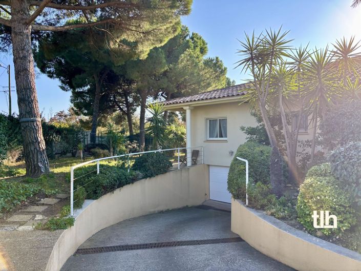 Image No.28-5 Bed House for sale