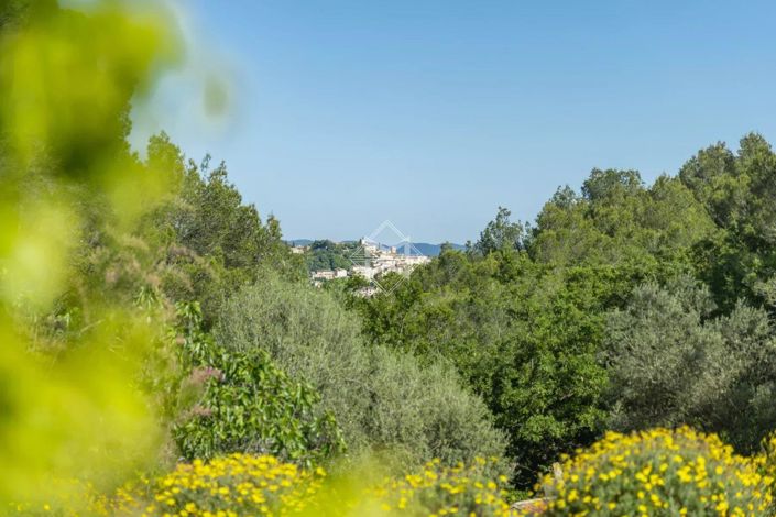 Image No.4-5 Bed House for sale