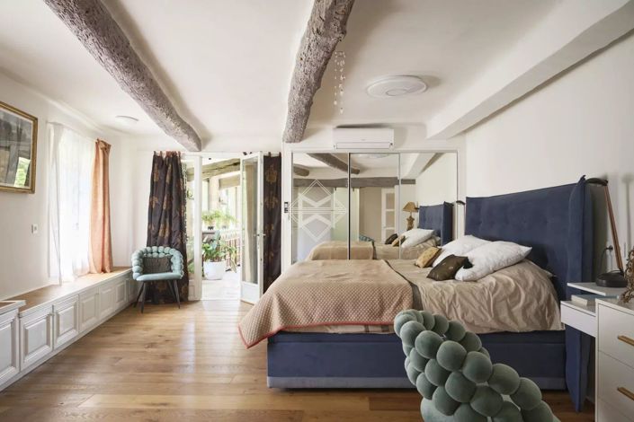 Image No.26-7 Bed House for sale