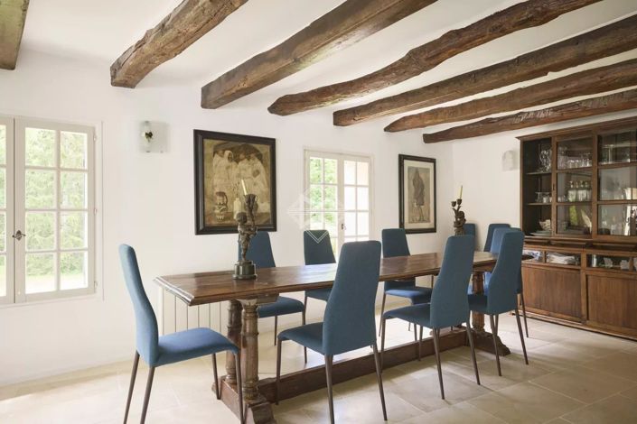 Image No.9-7 Bed House for sale