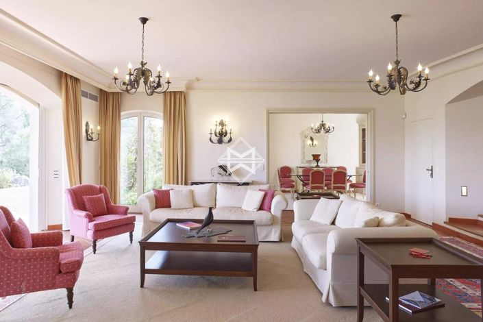 Image No.4-Maison de 4 chambres à vendre à Tourrettes