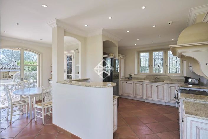 Image No.5-Maison de 4 chambres à vendre à Tourrettes