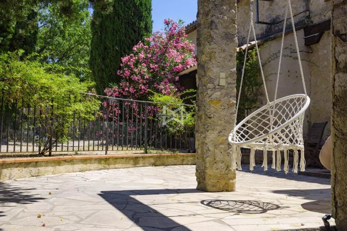 Image No.11-7 Bed House for sale