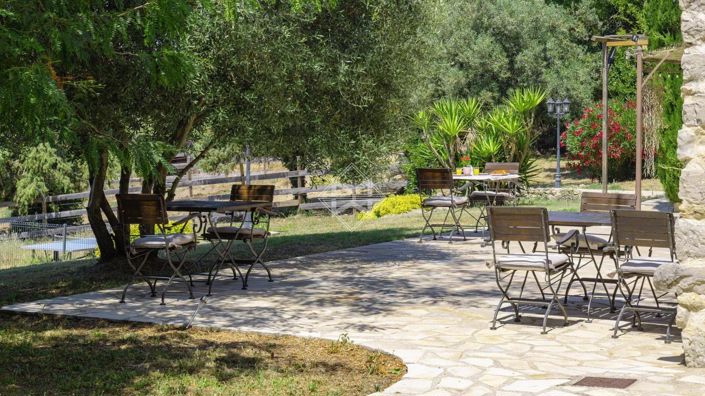 Image No.12-7 Bed House for sale