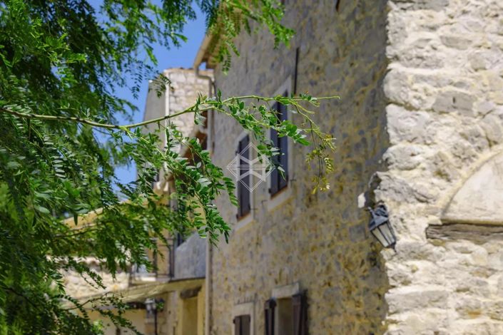 Image No.4-7 Bed House for sale