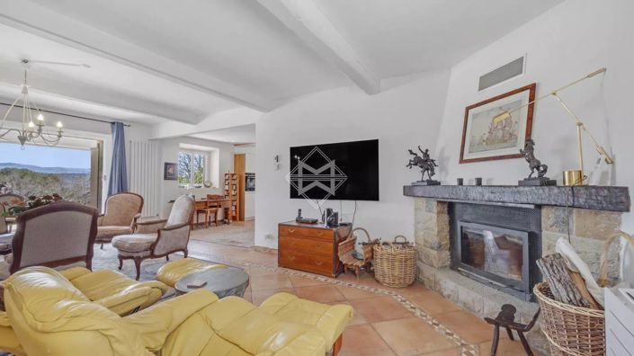 Image No.13-4 Bed House for sale