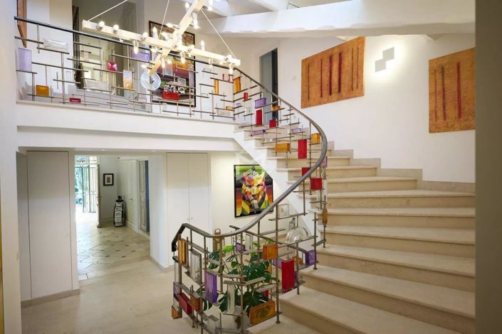 Image No.12-11 Bed House for sale