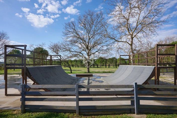 Image No.26-11 Bed House for sale