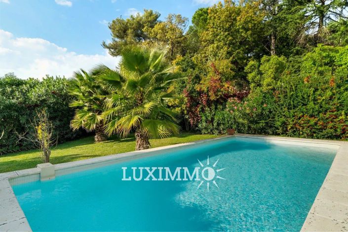 Image No.12-5 Bed House for sale