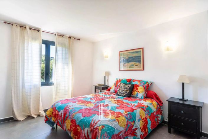 Image No.11-Maison de 6 chambres à vendre à Porto-Vecchio