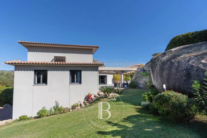 Image No.2-Maison de 6 chambres à vendre à Porto-Vecchio