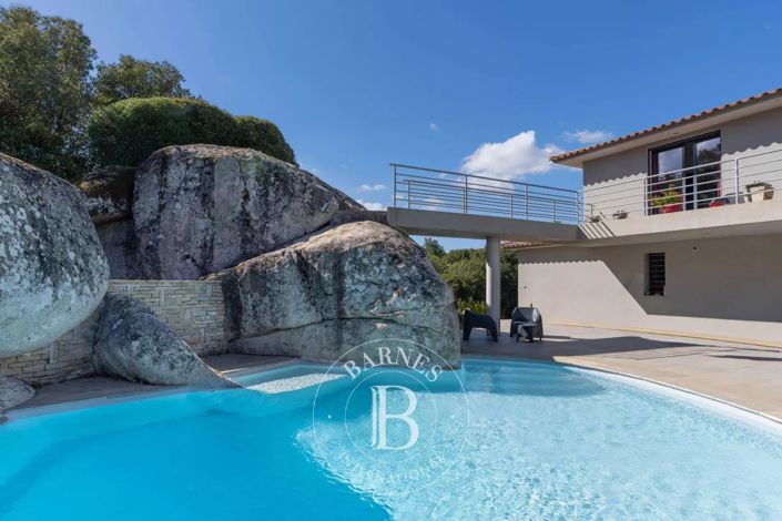 Image No.4-Maison de 6 chambres à vendre à Porto-Vecchio