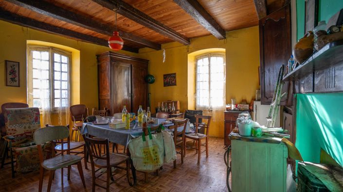 Image No.9-3 Bed House for sale