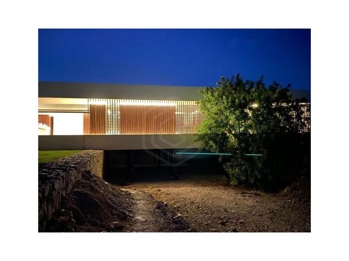 Image No.31-4 Bed House for sale