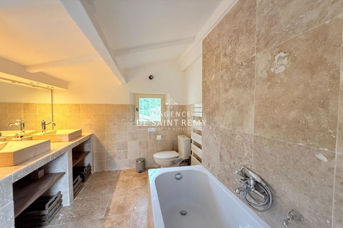 Image No.10-5 Bed House for sale