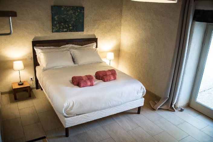 Image No.7-3 Bed House for sale