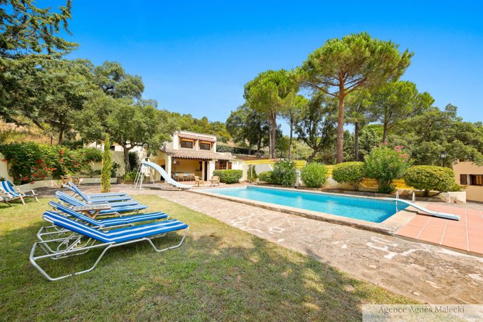 Image No.1-6 Bed House for sale