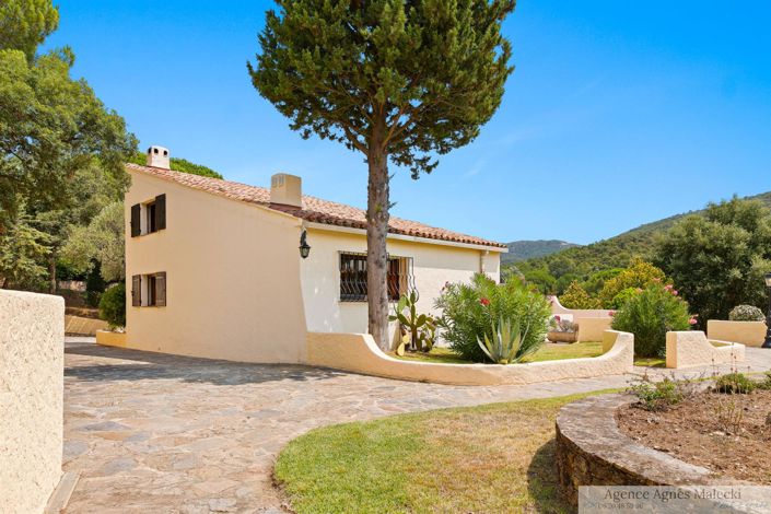 Image No.14-6 Bed House for sale