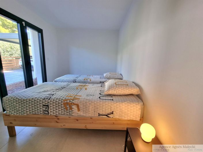 Image No.22-5 Bed House for sale