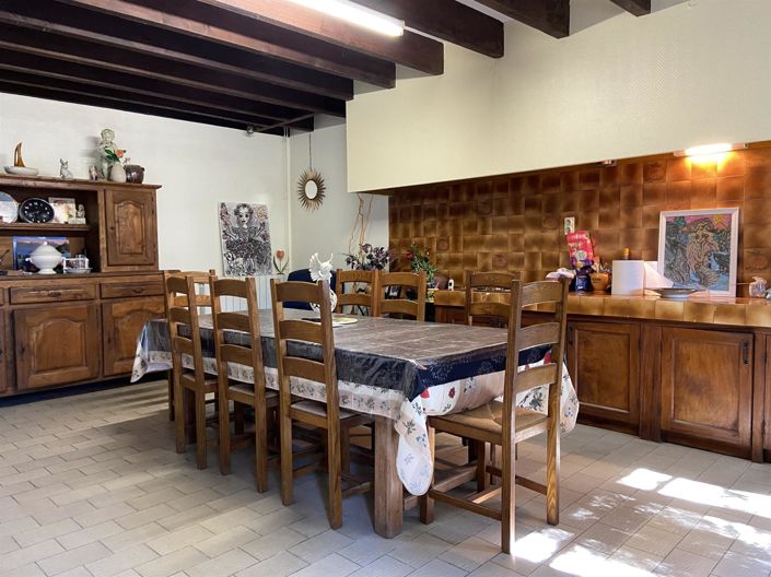 Image No.3-6 Bed House for sale