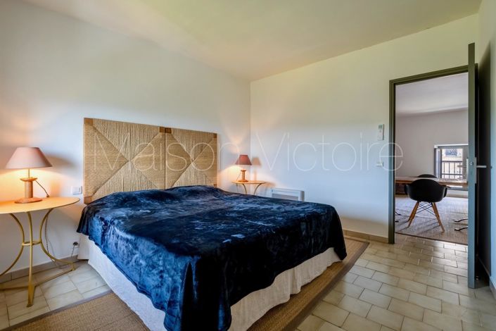 Image No.7-2 Bed House for sale