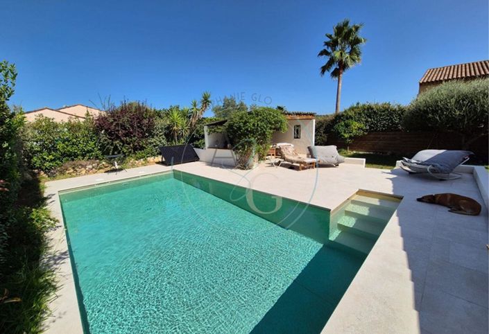 Image No.1-4 Bed House for sale