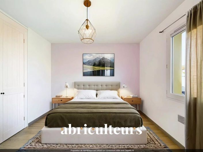 Image No.8-3 Bed House for sale