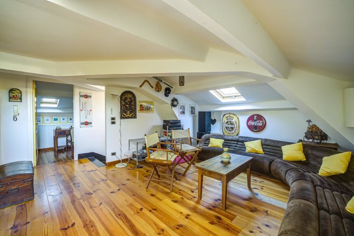 Image No.20-4 Bed Apartment for sale