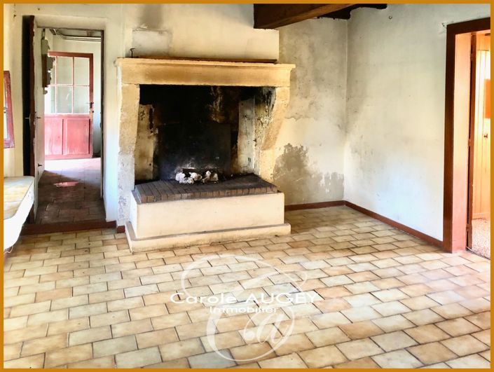 Image No.10-6 Bed House for sale