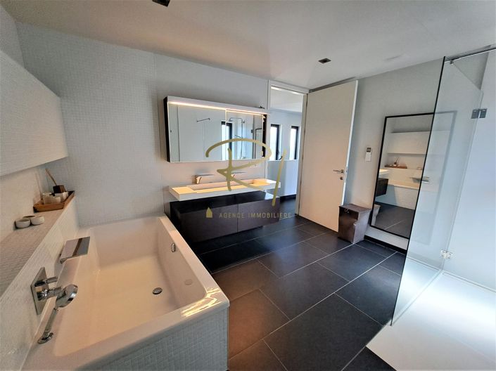 Image No.8-Maison de 6 chambres à vendre à Ruoms