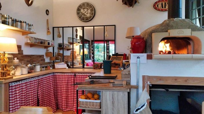 Image No.10-4 Bed House for sale