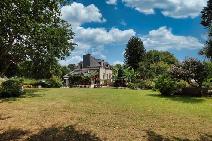 Image No.3-4 Bed House for sale