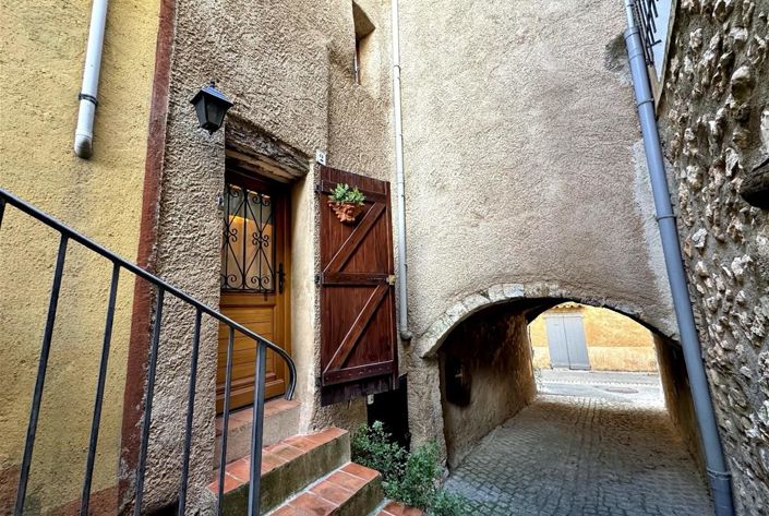 Image No.3-3 Bed House for sale