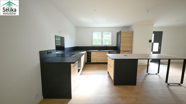 Image No.6-4 Bed House for sale