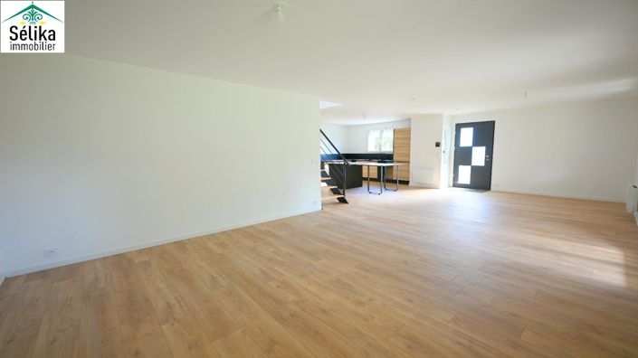 Image No.7-4 Bed House for sale