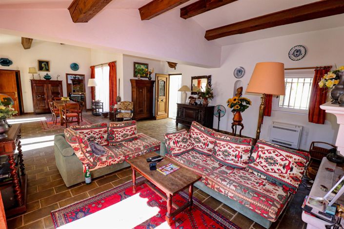 Image No.17-3 Bed House for sale