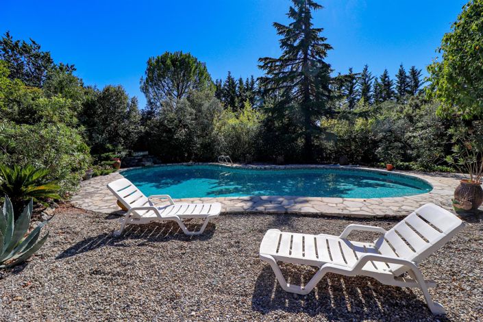 Image No.6-3 Bed House for sale